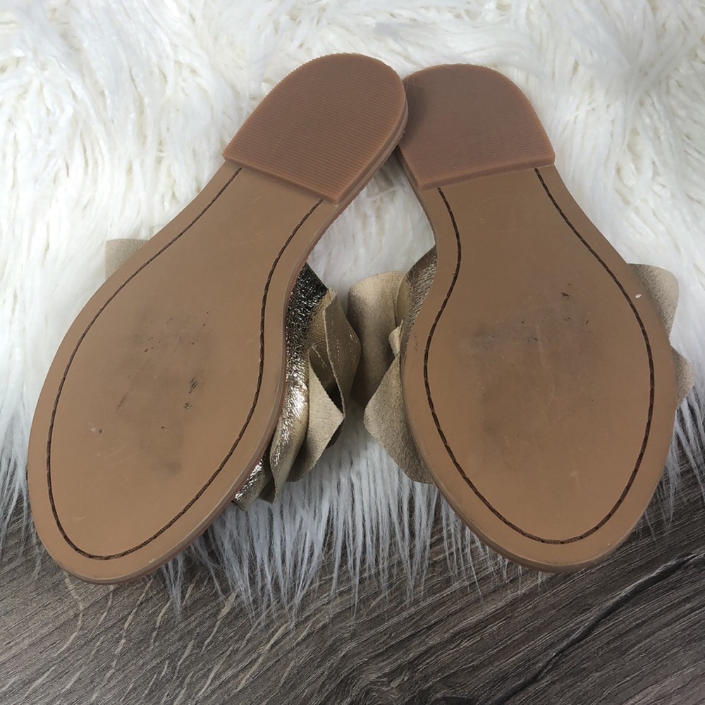 Treasure & Bond Gold Ruffle Slides 4 - Picture 4 of 5